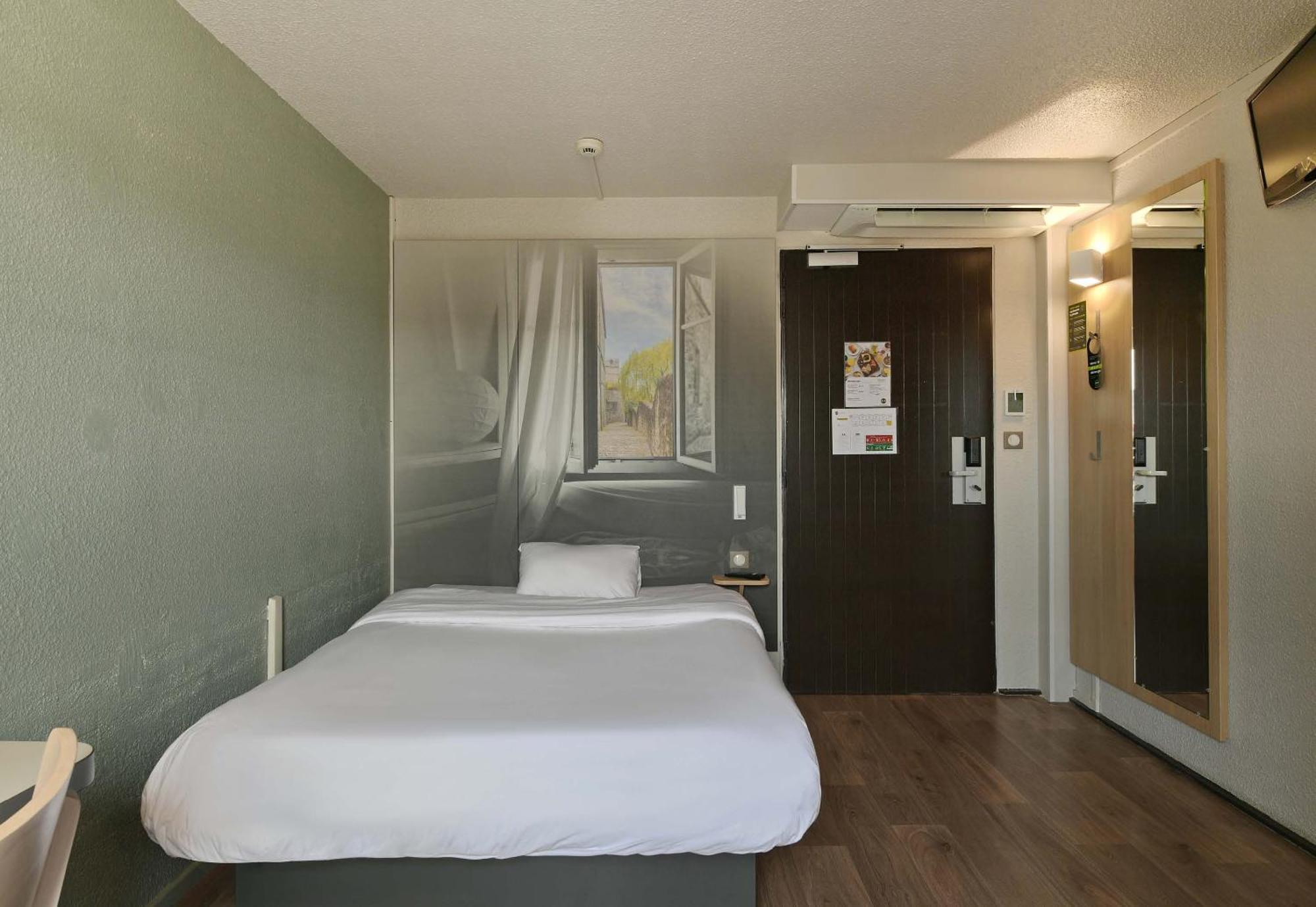 Hotel Centre 3*